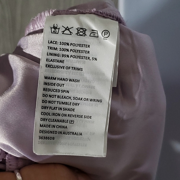 Bardot Gemma Dress Size 6 Halter Embroidered Lace Sleeveless Wedding - Picture 9 of 13